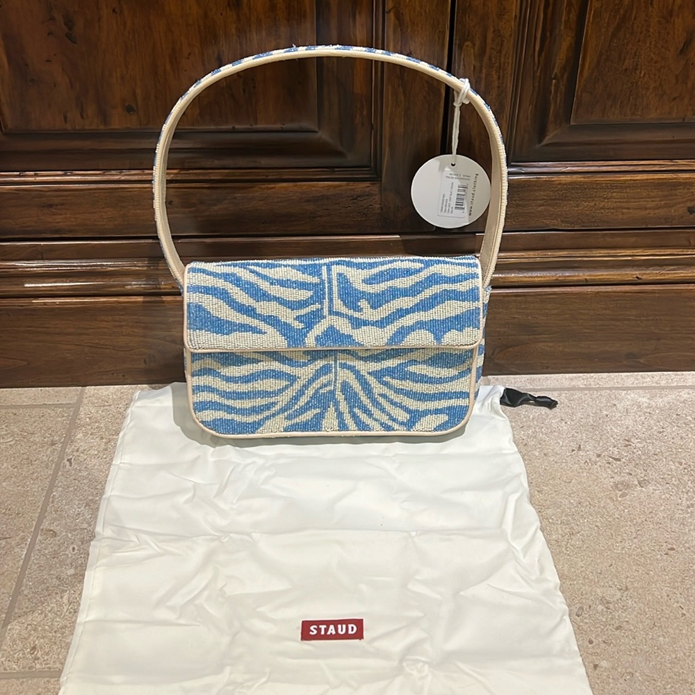 STAUD TOMMY BEADED BAG LIGHT BLUE CREAM